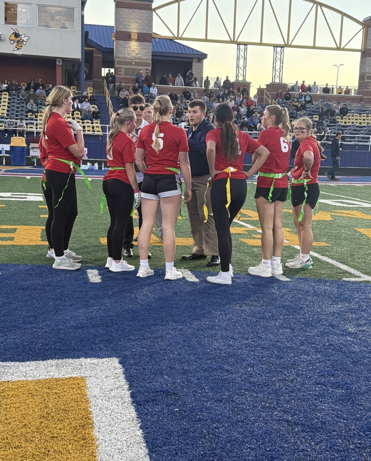 red huddle