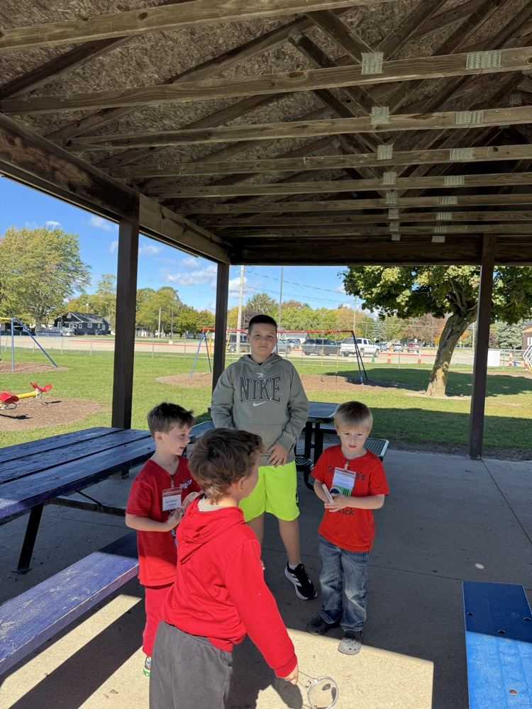 students outside exploring 