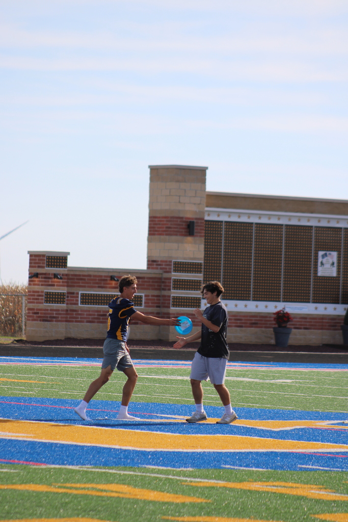 Seniors Musical Frisbee