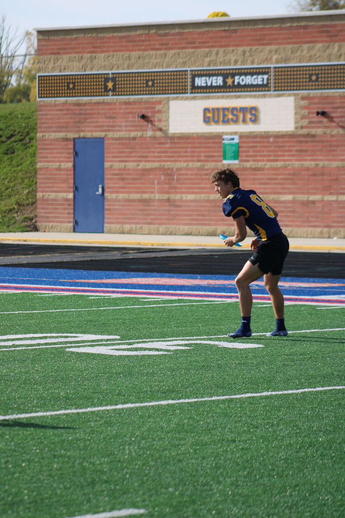 Juniors Musical Frisbee
