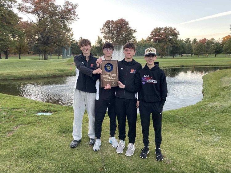 Ithaca Cross Country runners Sectional team champs 2025