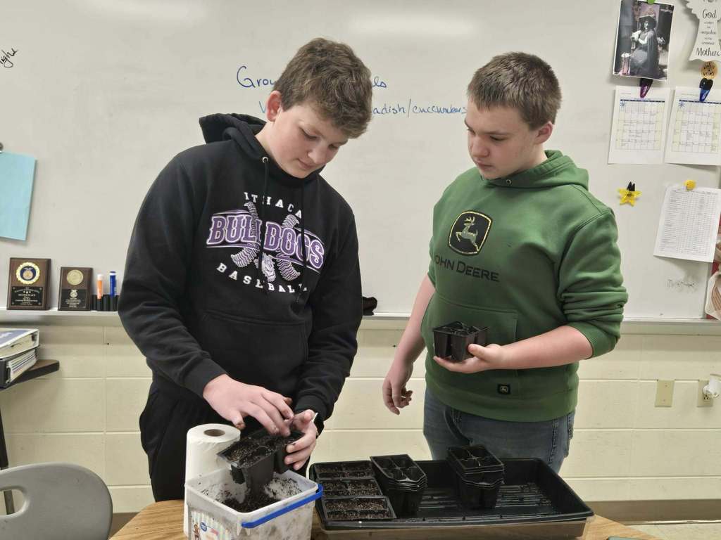 8th Grade Ag Class Ms Sprecher 2nd Semester 2026 plant media #3