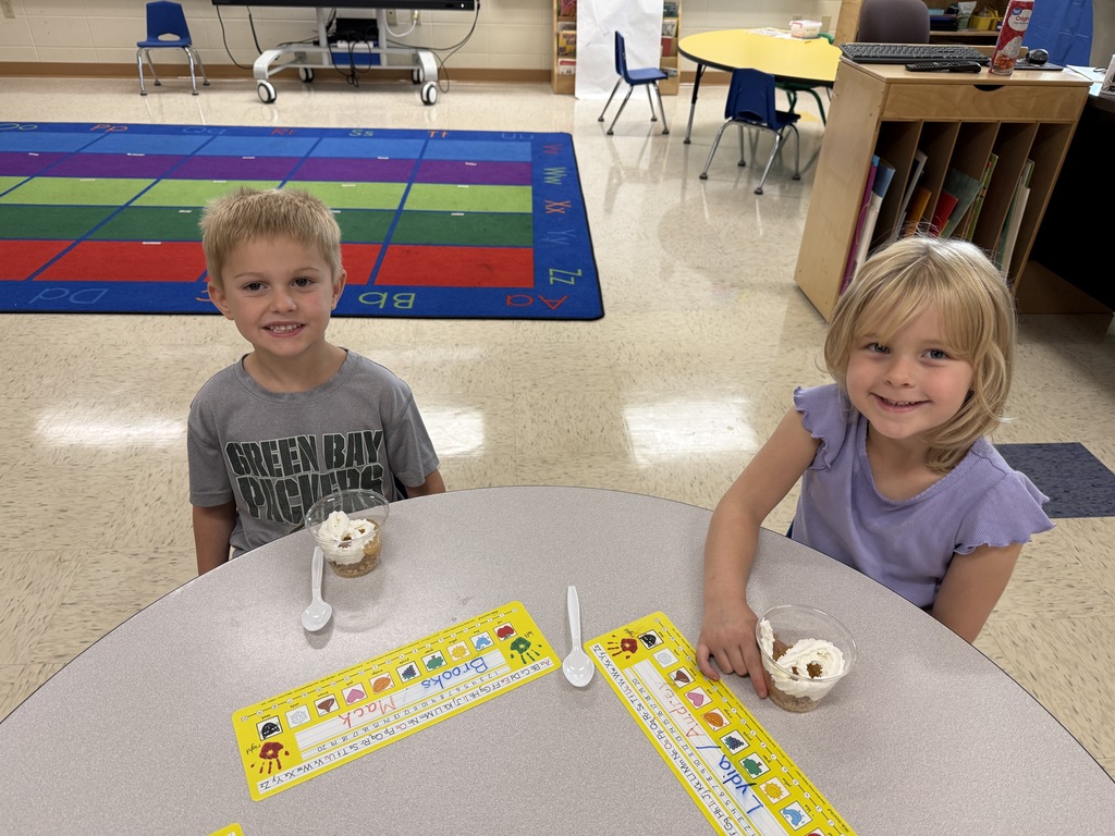 Apples and kids in 4K 2 2026
