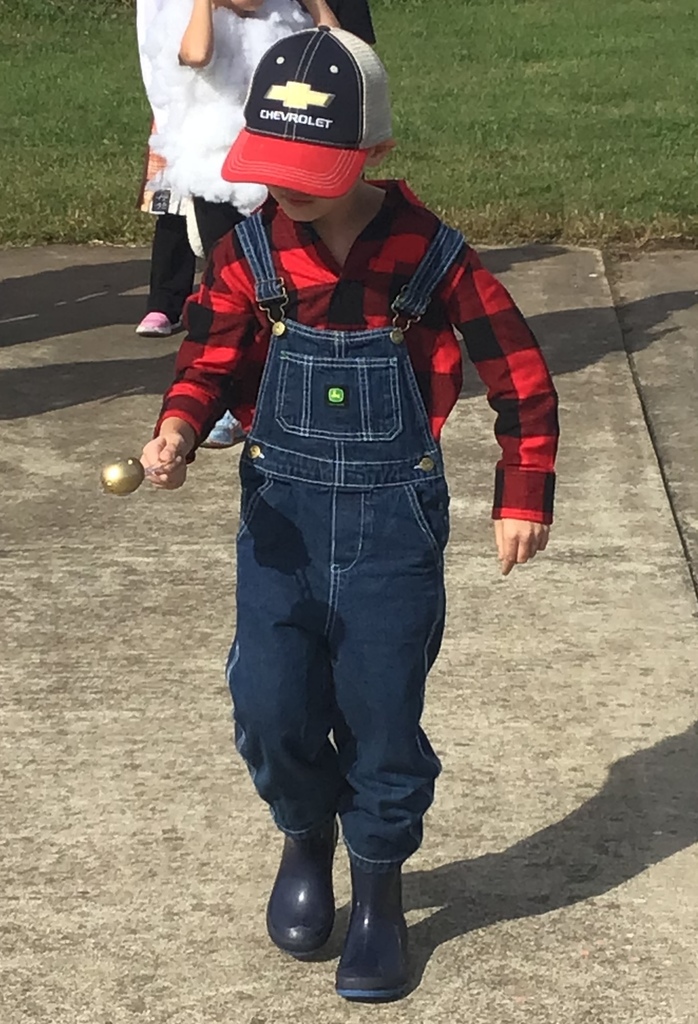 Student dressed up like a Fable Character