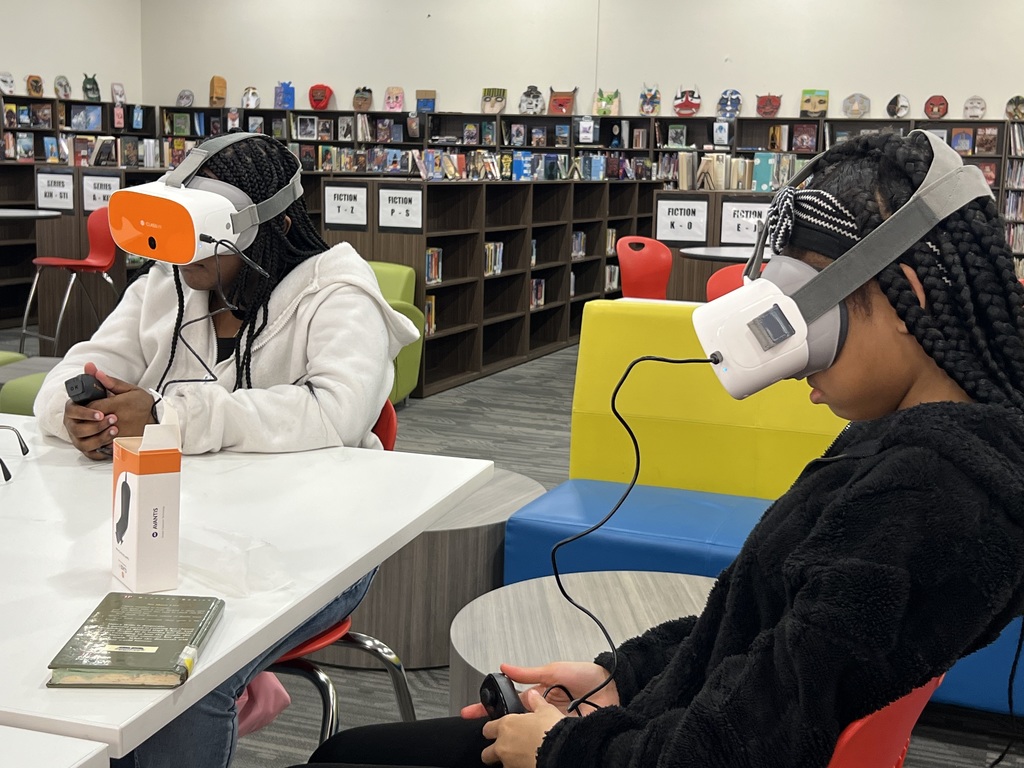 ClassVR use by 8th grade scholars