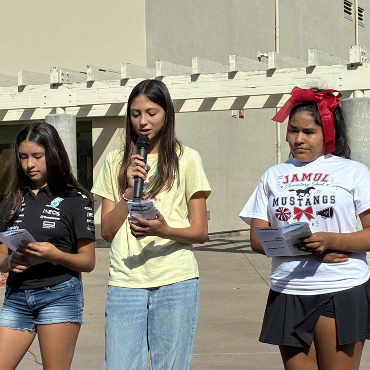 8th graders sharing