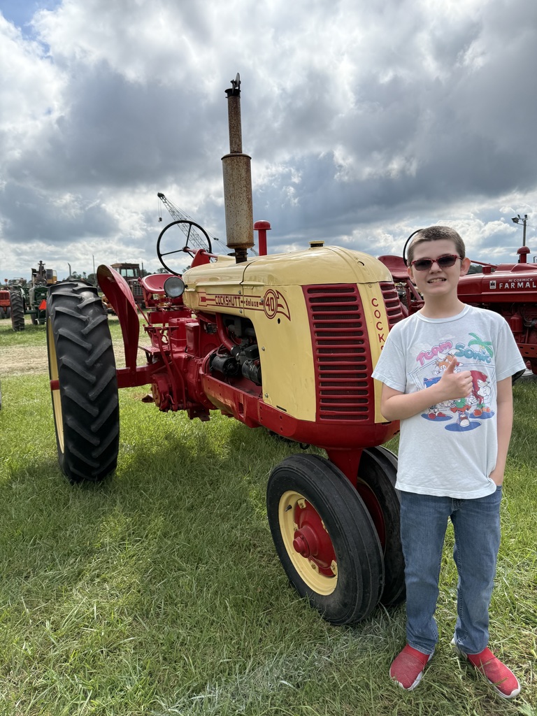 Tractor Show 25