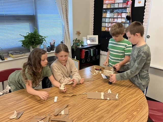 3rd grade egg vehicle construction