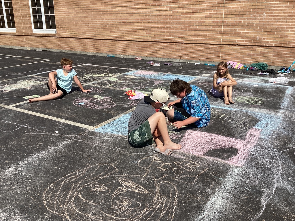 Kids with chalk