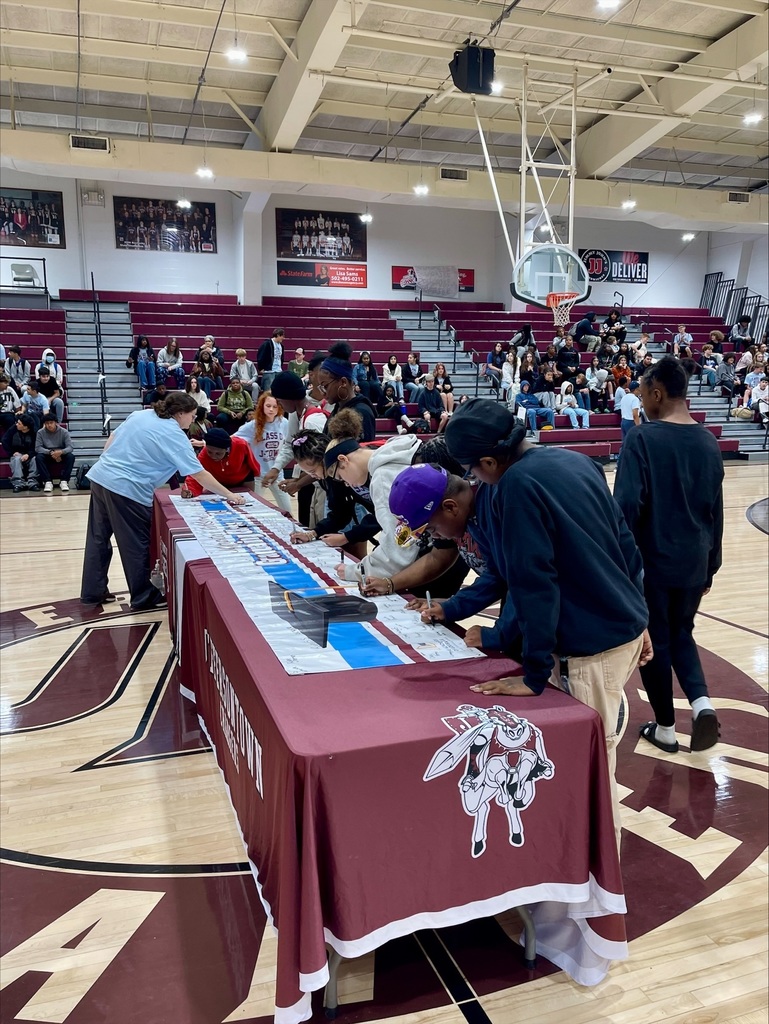 What a powerful tradition! Recently, our entire Freshman Academy participated in the annual Commitment to Graduate Ceremony. 🎓 This meaningful event marks the start of their journey and a promise to themselves, their families, and our school community to earn their diploma. We are so proud to guide the Charger Class of 2029! The future is bright! 💙⚡️