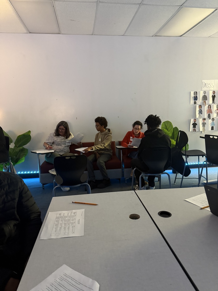 Mock Interviews - Photo Drop! 📸 If you missed our post about the amazing mock interviews last week, here is the proof! Check out these future business leaders in action. Getting this hands-on practice is key to success! Thank you again to our partners! 👏