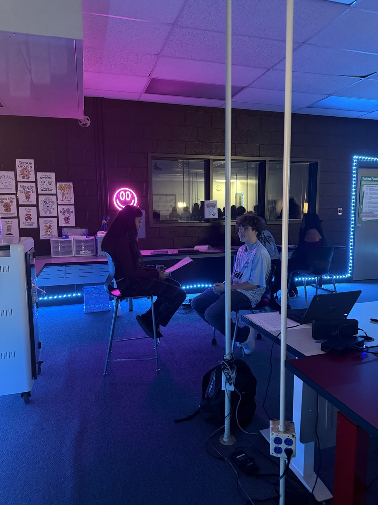 Mock Interviews - Photo Drop! 📸 If you missed our post about the amazing mock interviews last week, here is the proof! Check out these future business leaders in action. Getting this hands-on practice is key to success! Thank you again to our partners! 👏