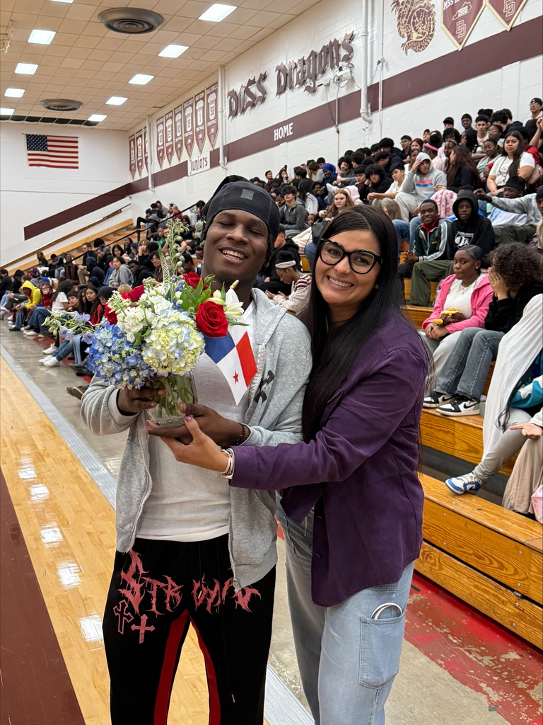 teacher and student at Hispanic Heritage Celebration