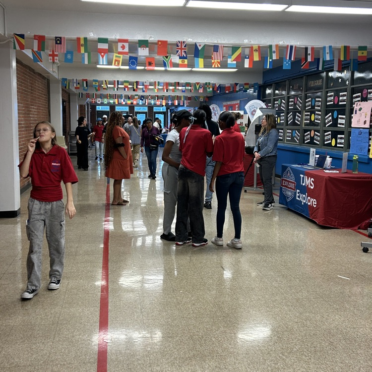 explore showcase
