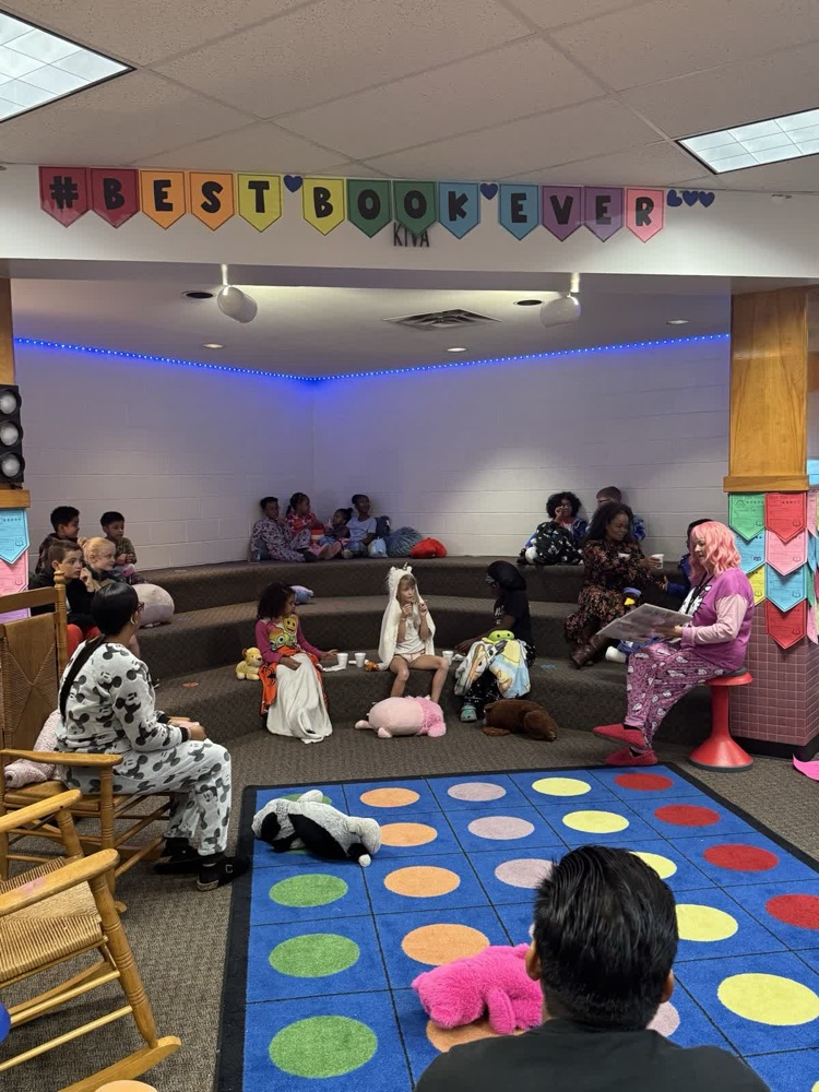 ZT families at Book Fair Night.