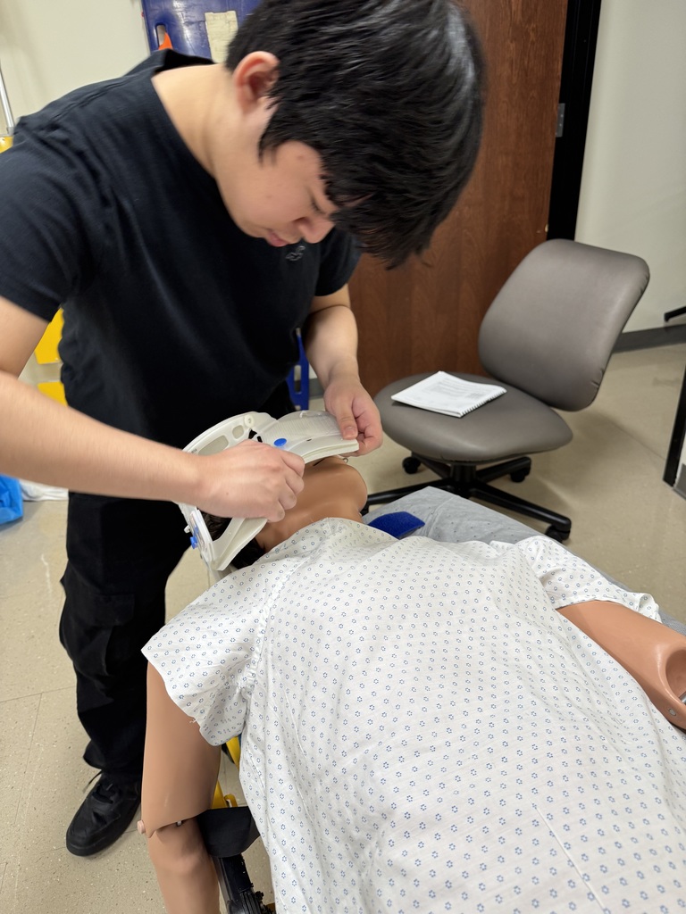 Health Science EMT students practicing their skills