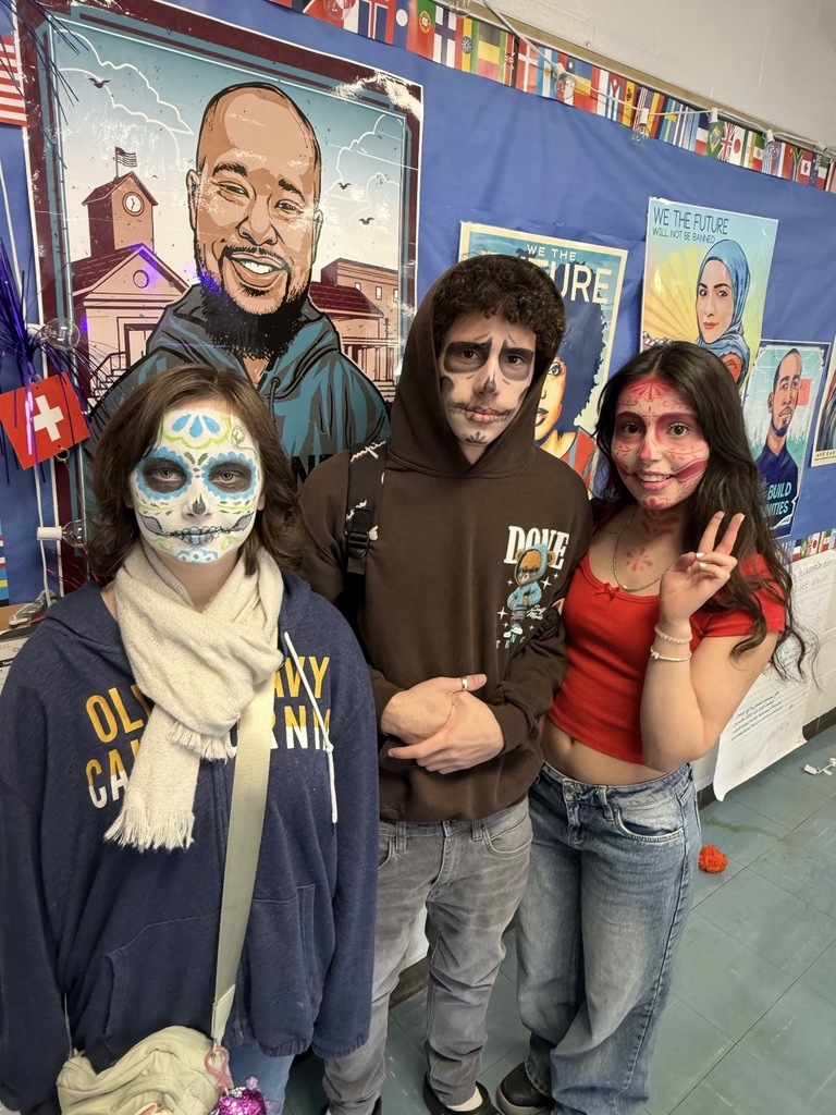 students in catrina makeup