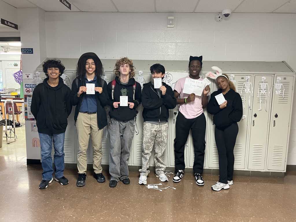 Learning has never tasted so sweet! 🍦 Mrs. Abram's Science/Biology and Anatomy students were selected for the Dairy Queen Sweet Reading and Rewards Program! 🤩  Students earned reward cards (featuring a meal, Blizzard, and more!) by reading monthly Science Literacy Articles and Body System Case Studies, successfully applying new vocabulary.  They were very surprised by their reward! Thank you, @dairyqueen, for supporting our Science students at Jeffersontown High School! 💙⚡️