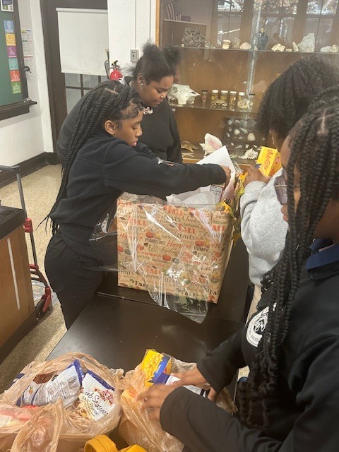 girls group basket photos 1