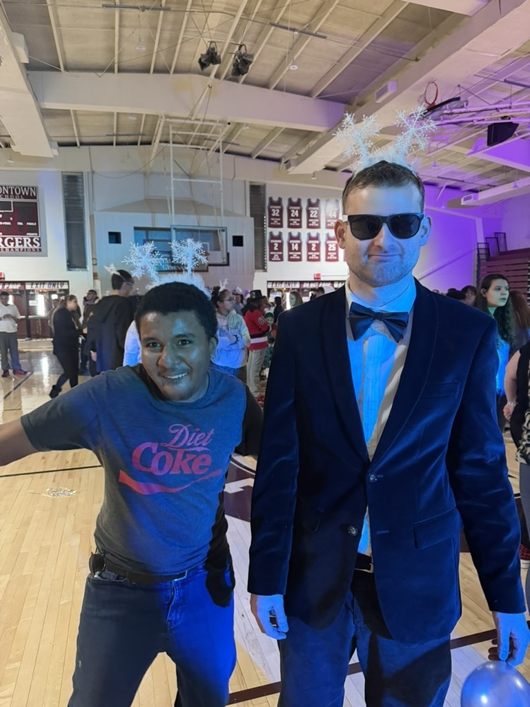 Our MSD units had an absolute blast attending our annual Snow Ball Dance this week! From the Sharp outfits to the incredible dance moves, it was a day filled with laughter, friendship, and a whole lot of sparkle.  Watching our students shine on the dance floor is always the highlight of our season. Events like these remind us that joy is universal and community is everything.  Huge thanks to the staff, volunteers, and peer buddies who helped make this winter wonderland a reality for our students!