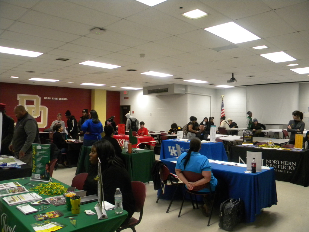 students at college fair