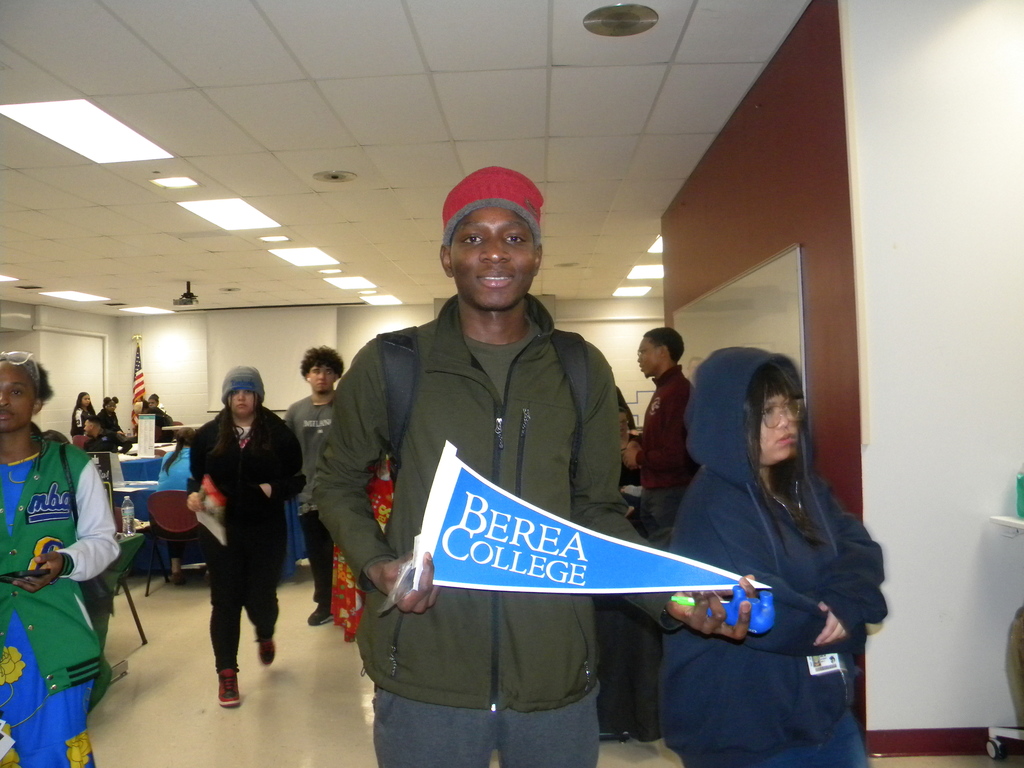 students at college fair