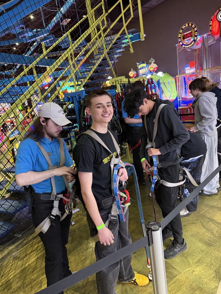 Academic Excellence = A Day of Fun! 🏆🎳  Today, we headed to Main Event to celebrate an incredible group of Juniors and Seniors! These students earned Proficient or Distinguished scores on the KSA test, and we couldn't be prouder of their hard work and dedication. 📈✨  From the bowling lanes to the arcade, it was a well-deserved day of celebration for our top-performing Chargers. Thank you to our students for representing J-Town with such excellence! ⚡️🙌