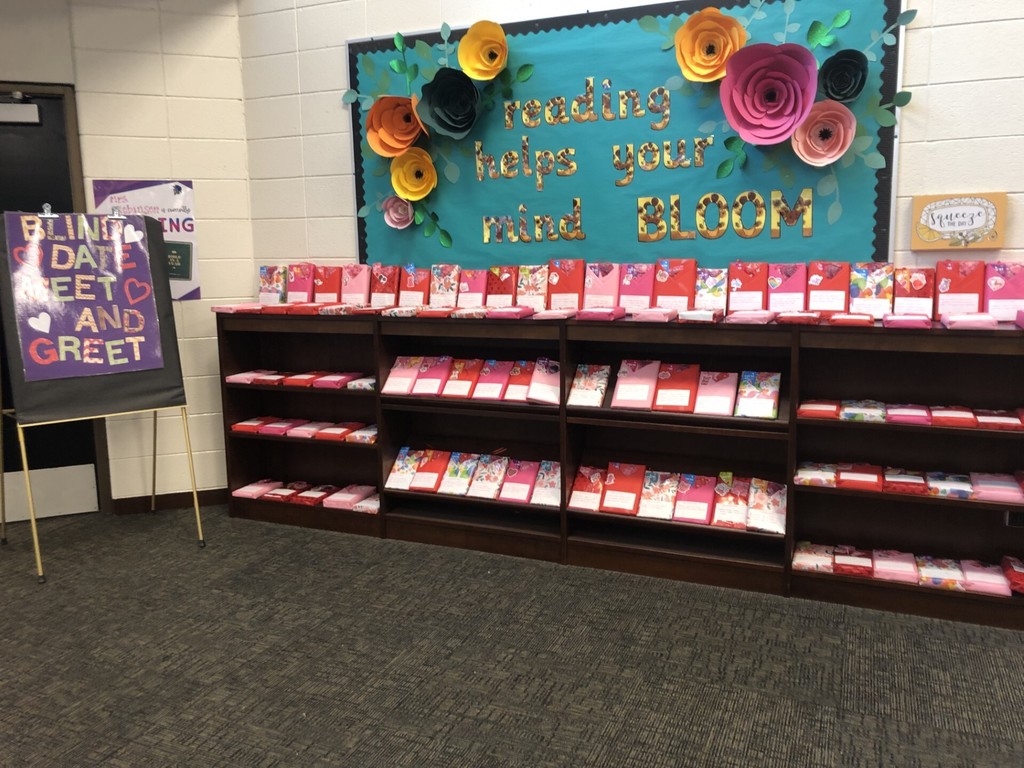 blind date book display
