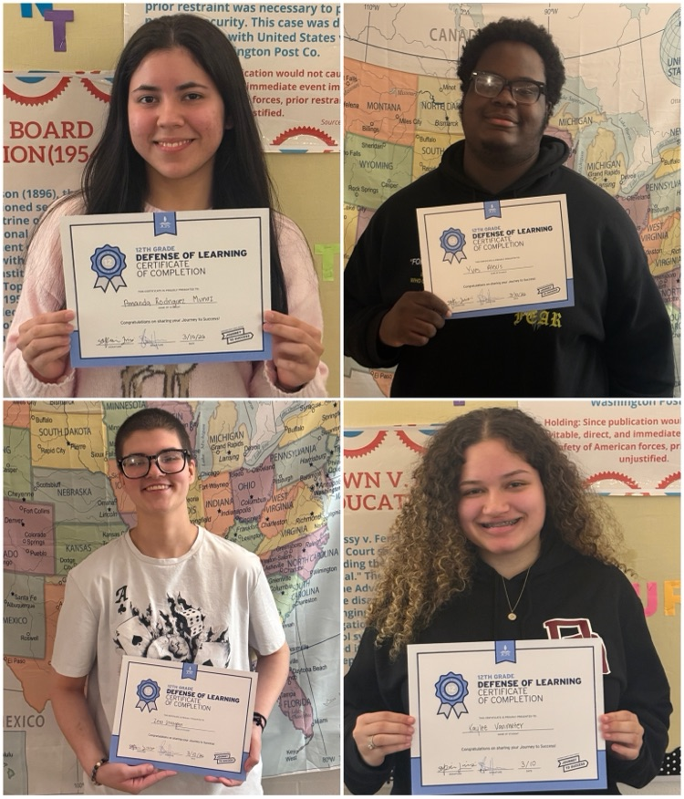 4 TEC students with JTS certificates