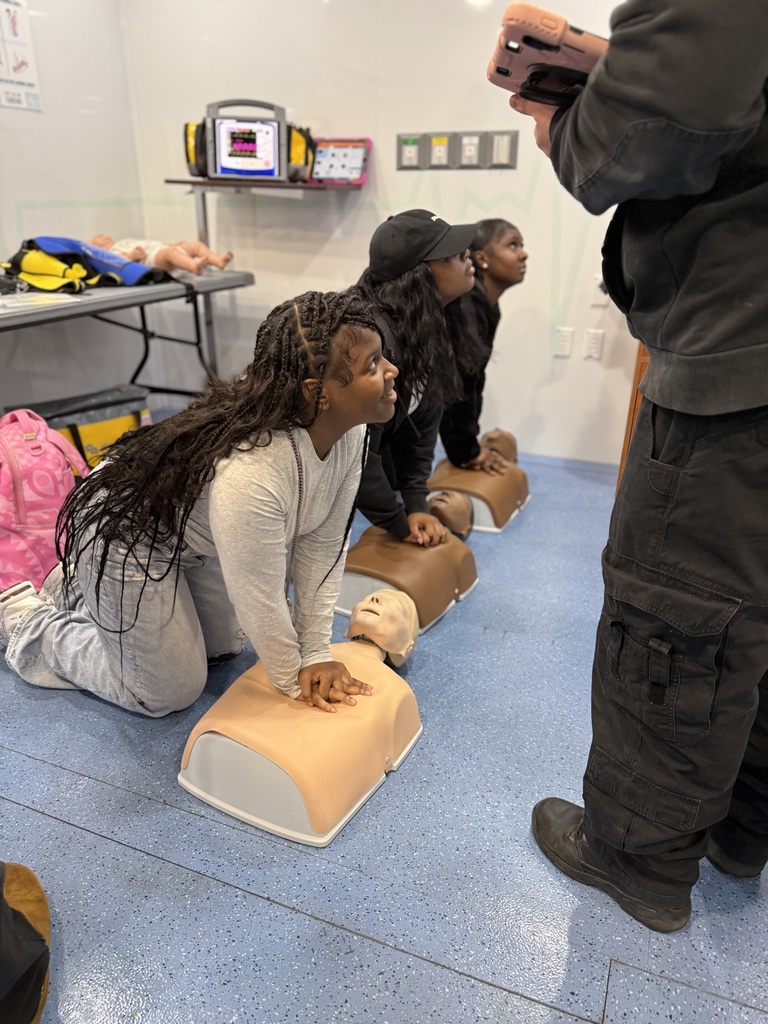 Preparing tomorrow's heroes! 🩺  Our Health Science program is all about giving students the best opportunities to succeed, and that includes partnerships like the one we had with Health Force KY. They recently attended a high-quality hands-on learning experience where they put their knowledge to the test.  Take a look at these pictures—you’re seeing the faces of our future nurses, EMTs, and therapists. They are building a strong foundation, and we are right behind them! ⚡️🩵🩶