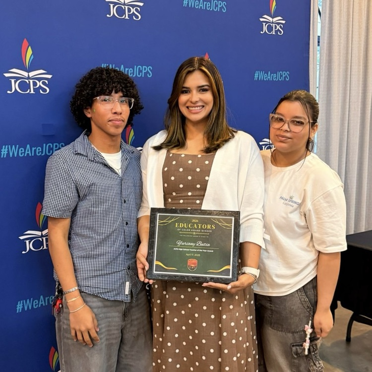 Ms. Beitia and students 