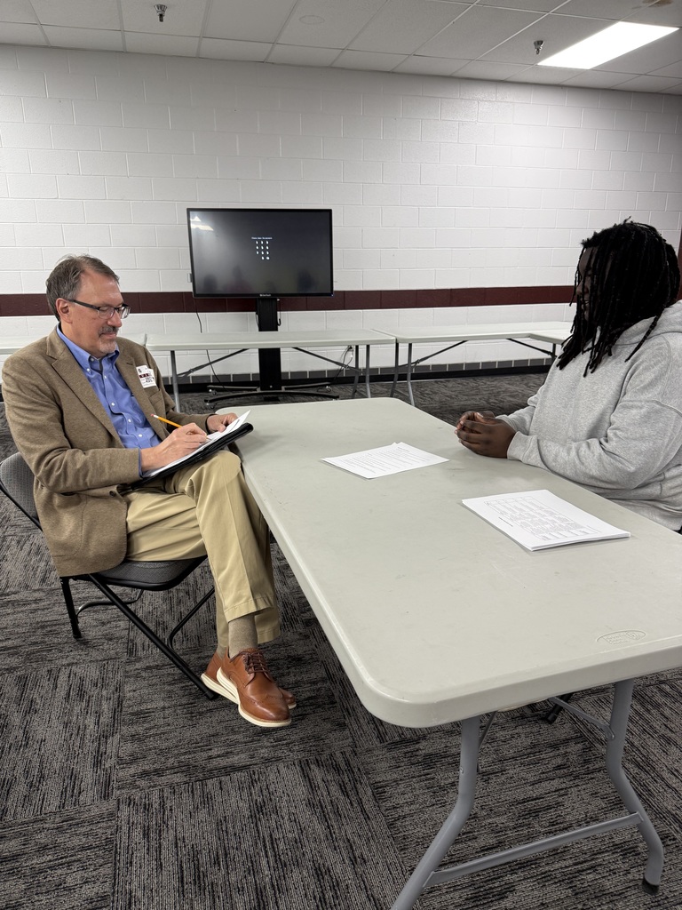 A huge THANK YOU to our incredible business partners for a successful week of Mock Interviews! 🤝✨  Our Business, Welding, CNC Operator, and Allied Health students had the invaluable opportunity to practice their interview skills and receive feedback from industry pros. These experiences are what truly bridge the gap between the classroom and the career, and we couldn't do it without your time and expertise.  Because of your support, our students are walking away with more confidence and a clearer path to their futures! 🛠️🏥💻