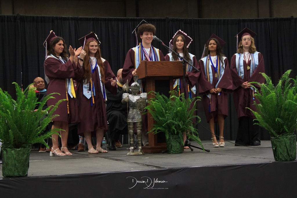 🎓✨ CLASS OF 2026: YOUR GRADUATION PHOTOS ARE LIVE! ✨🎓 The diplomas have been handed out, the caps have been tossed, and now it’s time to relive the best moments of graduation! Our amazing photographer captured every smile, hug, and milestone from the ceremony. Whether you're looking for that perfect shot walking across the stage or the celebration with family and friends afterward, your photos are ready to view and download! 📸 Click the link below to find your gallery: 👉 https://ddjvisuals.pixieset.com/jeffersontownhighschoolgraduation2026/ Congratulations again to the incredible Class of 2026. We are so proud of you and can't wait to see how you change the world! 🩵🤍