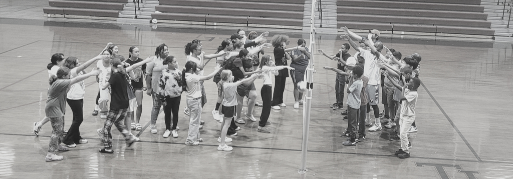 Volleyball Picture from 6th Grade Camp