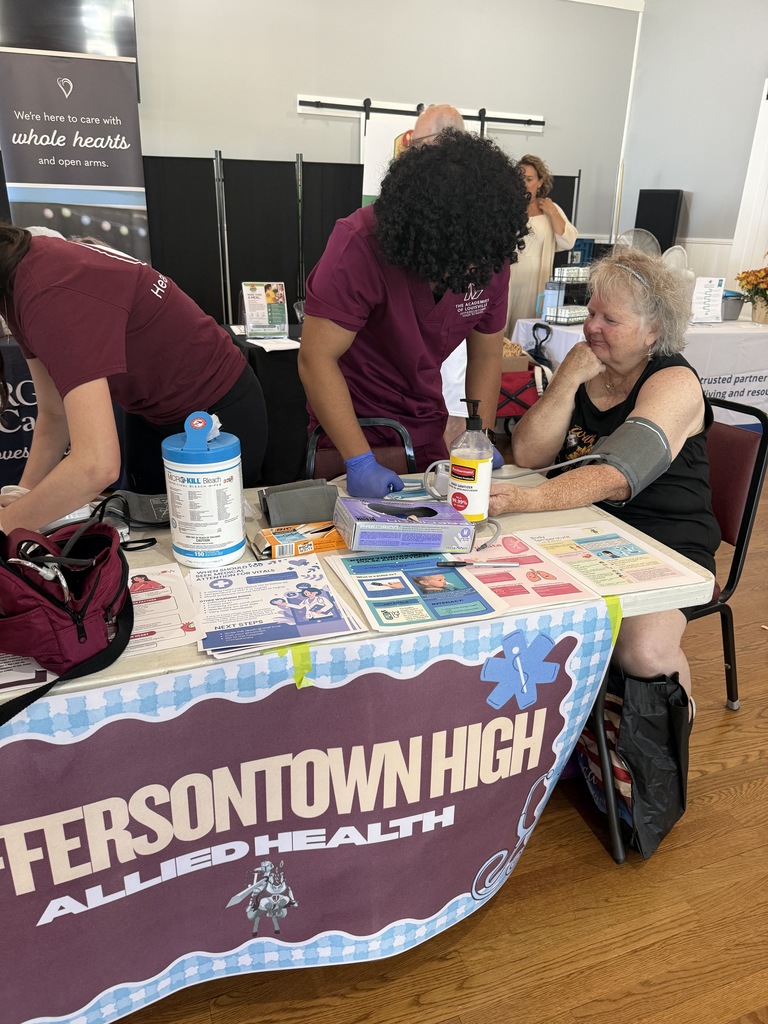 🩺🩸 Health Science Chargers in ACTION! ⚡🩵🤍 Our students brought their skills to the Synergy Health Fair, checking vitals, practicing hands-on patient care, and connecting with our community! 👩‍⚕️🩺💙  Learning by doing is what career readiness is all about! ⚡🩵🤍