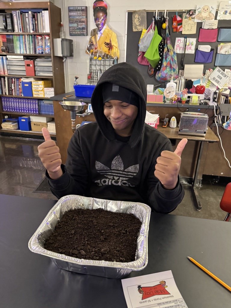 🧪⚗️ It's Mole Day at JTown! Our Chargers recently celebrated Mole Day, bringing a little extra fun to chemistry! 🎉 From exploring Avogadro's number to celebrating the importance of the mole in science, students connected classroom learning to a special day dedicated to chemistry. Who knew 6.02 × 10²³ could be so much fun? 🩵⚡
