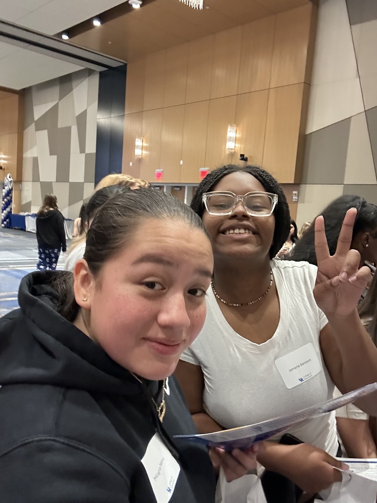 🍎📚 Future Educators in Action!  Our Teaching & Learning students recently visited the University of Kentucky for the College of Education Open House!  This experience gave our Chargers an opportunity to explore pathways in education, learn more about college opportunities, and take another step toward their future careers in teaching!  Today's students, tomorrow's educators! 🩵⚡