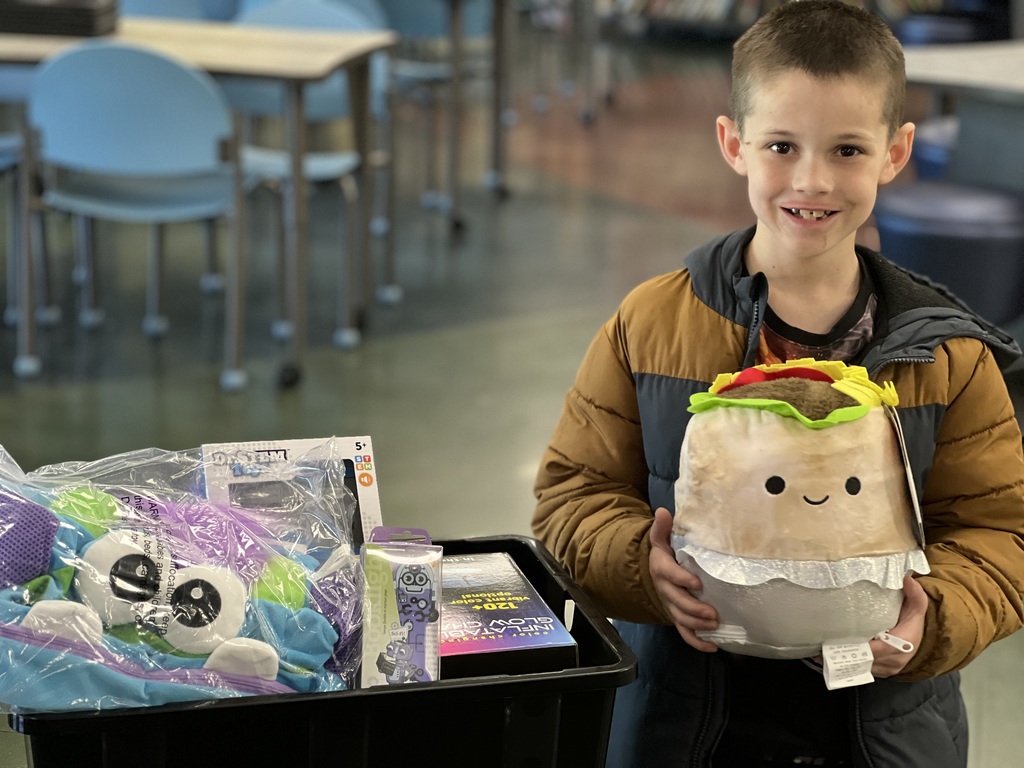 Abel wins our Epic Treasure Box!
