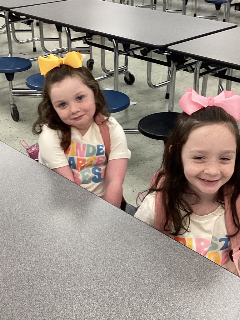 Students at breakfast in the lunchroom