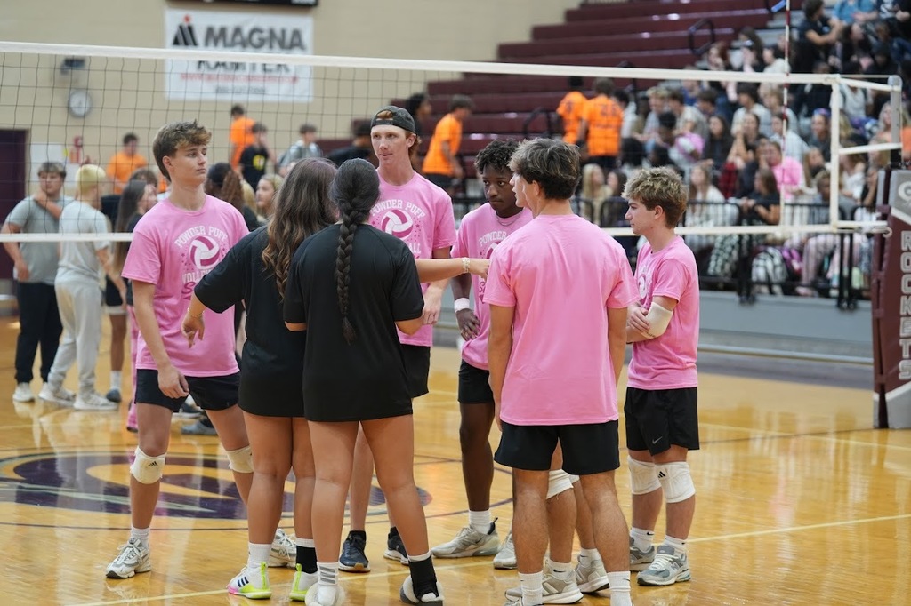 GHS Homecoming Powder Puff Volleyball Game 