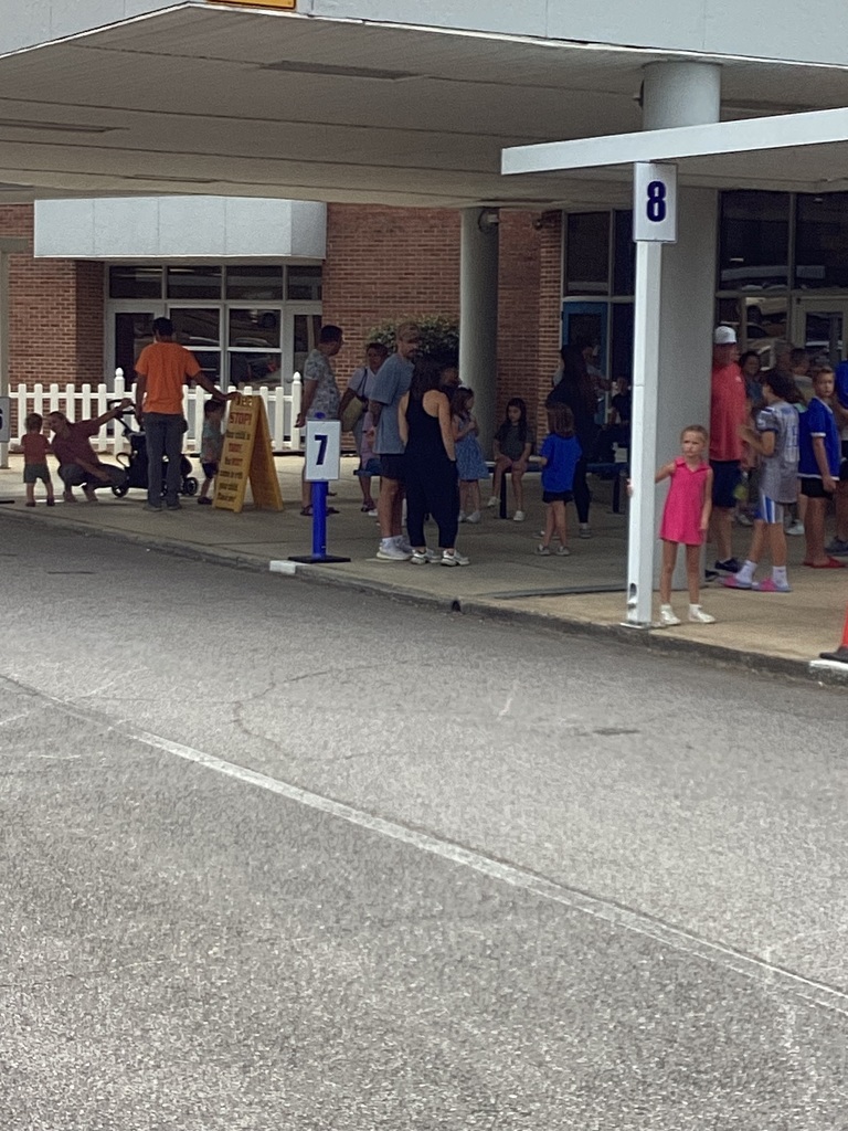 Families in line for Open House