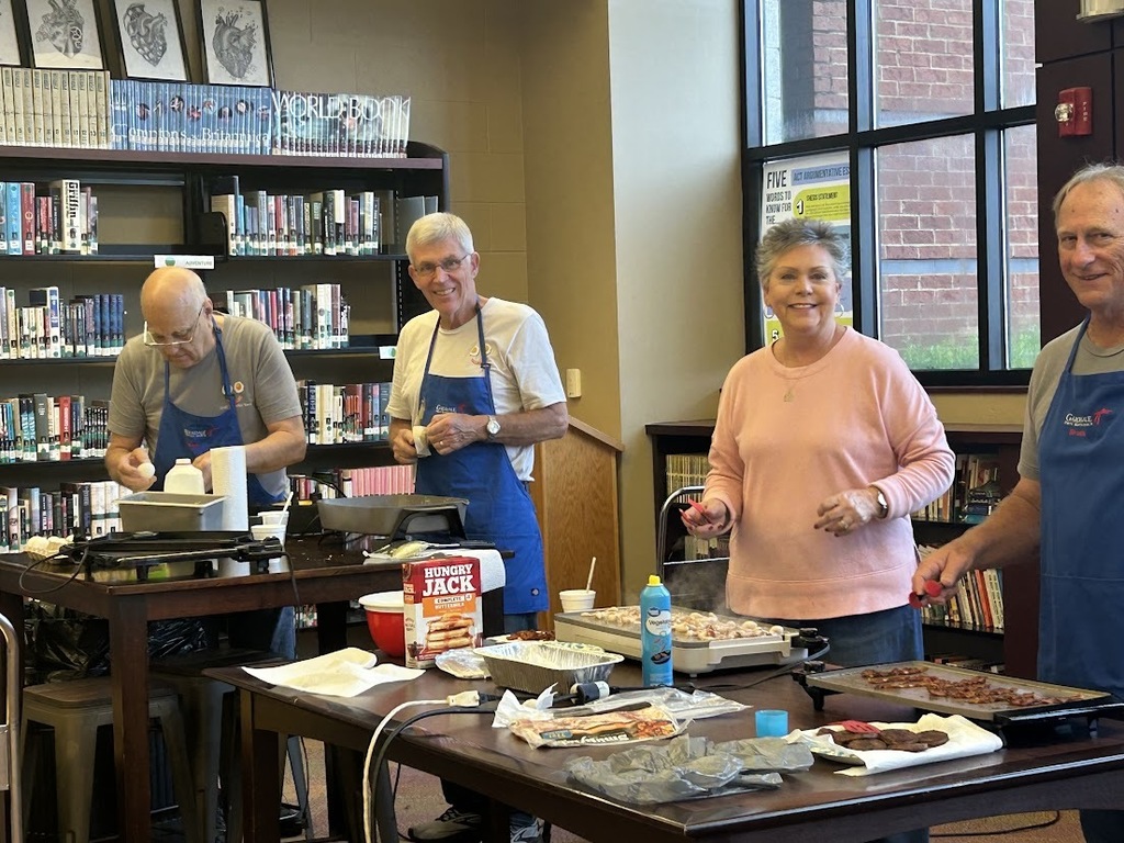 GFBC served breakfast at GHS!