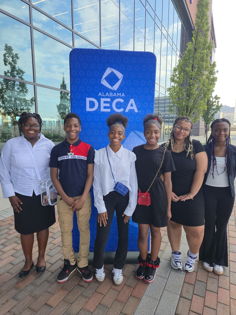 Pleasant Grove High School students connected with DECA members from across the region while receiving hands on leadership training at Alabama DECA Champ Camp.