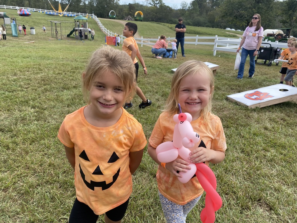 Kindergarten at the Pumpkin Patch