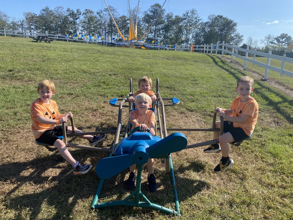 Kindergarten at the Pumpkin Patch