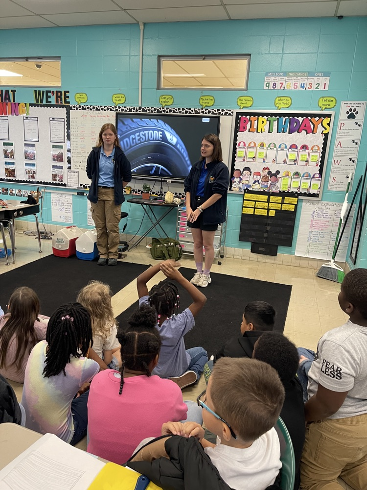Birmingham Zoo visits 3rd grade