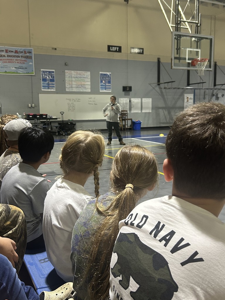 Emily Hutto from Jefferson County Greenway speaking with students