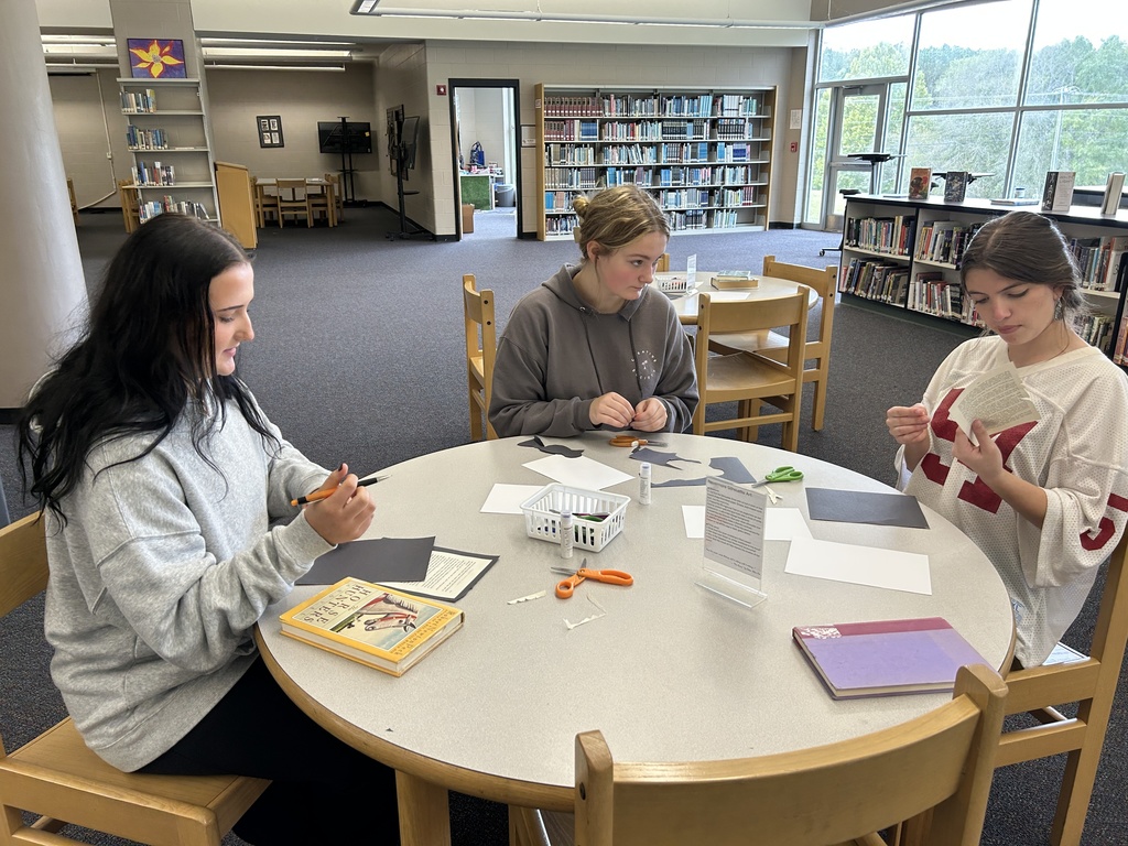 students making crafts