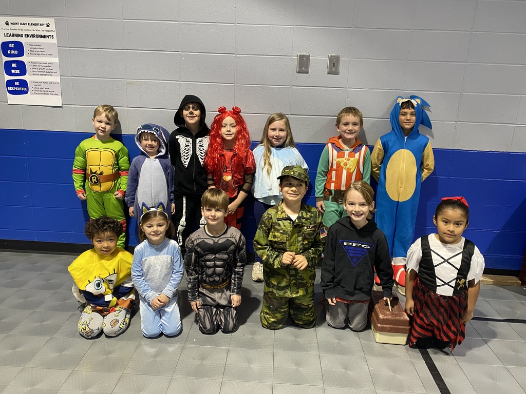 Red ribbon week photos