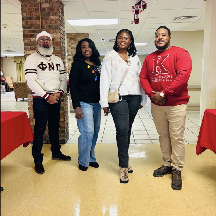 The Kappa Leaders posing for a picture.